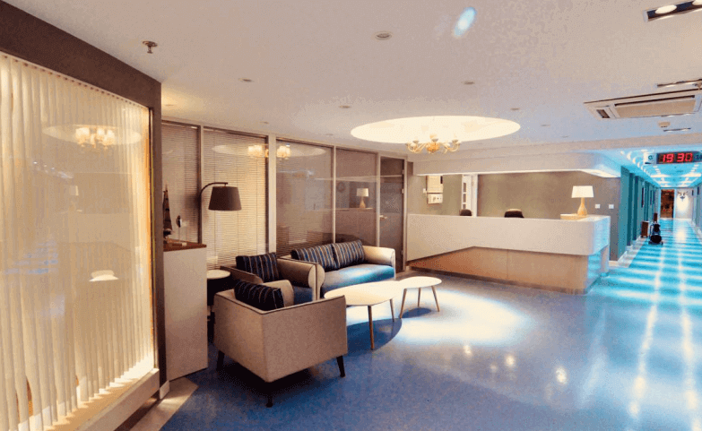 2018年了，青年路95號(hào)的那個(gè)她變了|昆明美萊