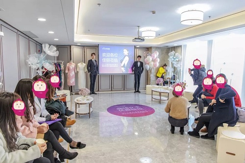 <a href='/suz/' target='_blank'><u>蘇州美萊</u></a>美胸沙龍，一場(chǎng)Pink Party！