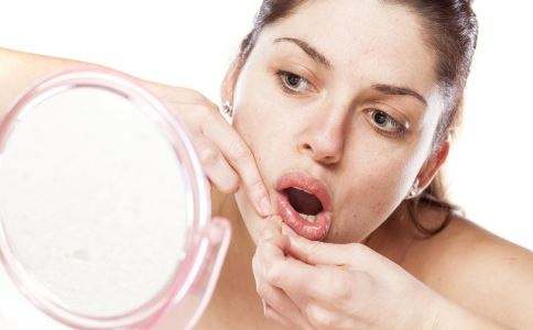 滿臉痘印怎么辦？