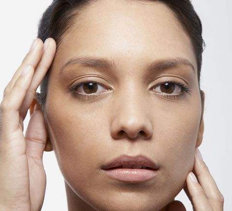 皮膚暗黃怎么改善？