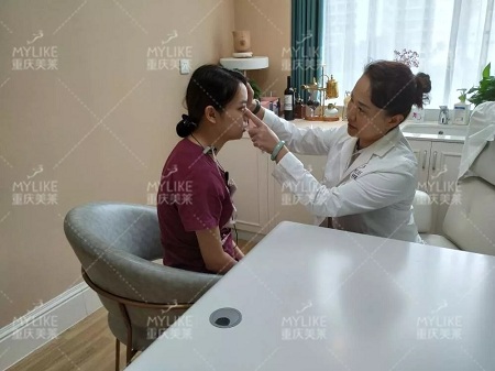 同樣是<a href='/ybzx/syp/' target='_blank'><u>割雙眼皮</u></a>，別人能一次成功你卻修復(fù)？