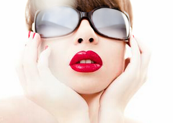 玻尿酸豐唇優(yōu)點有什么？要多少錢？