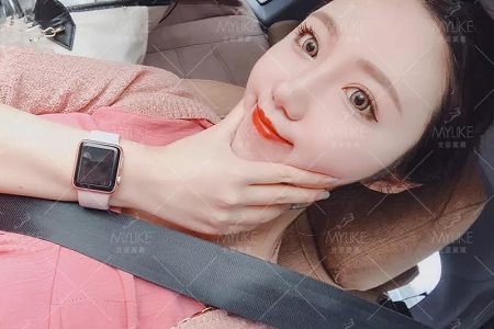 顏值：金剛?cè)绾位黹L腿女神？