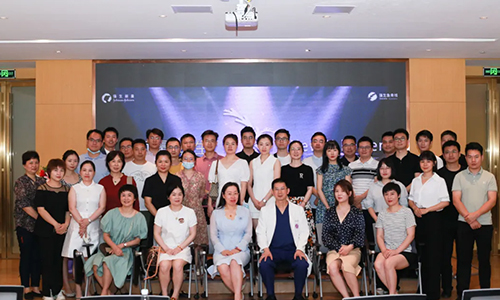 長沙美萊圓滿舉辦美國藍(lán)鉆魚骨線技術(shù)交流會(huì)