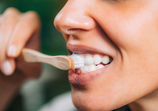 北京哪家醫(yī)院做牙齒冷光美白比較靠譜，術(shù)后應(yīng)該注意什么